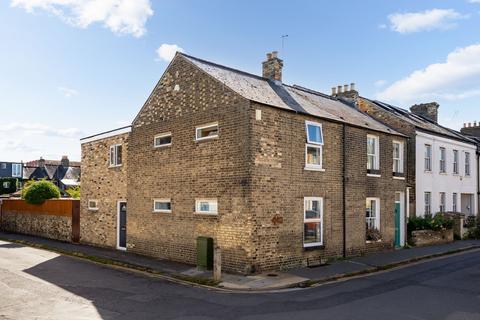 3 bedroom end of terrace house for sale, Gwydir Street, Cambridge, CB1