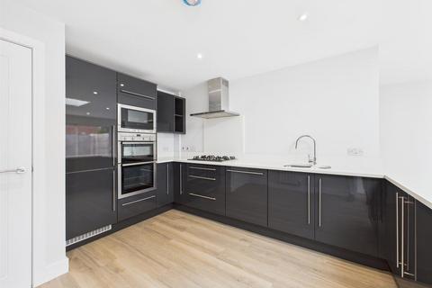 13 Albemarle Road, Churchdown, Gloucester, GL3 2HH
