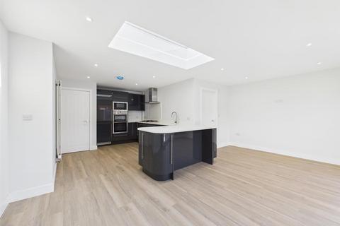 13 Albemarle Road, Churchdown, Gloucester, GL3 2HH