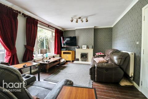 undefined, Oldfield Close, Maidstone