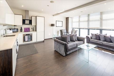 undefined, Alie Street, Aldgate, London, E1