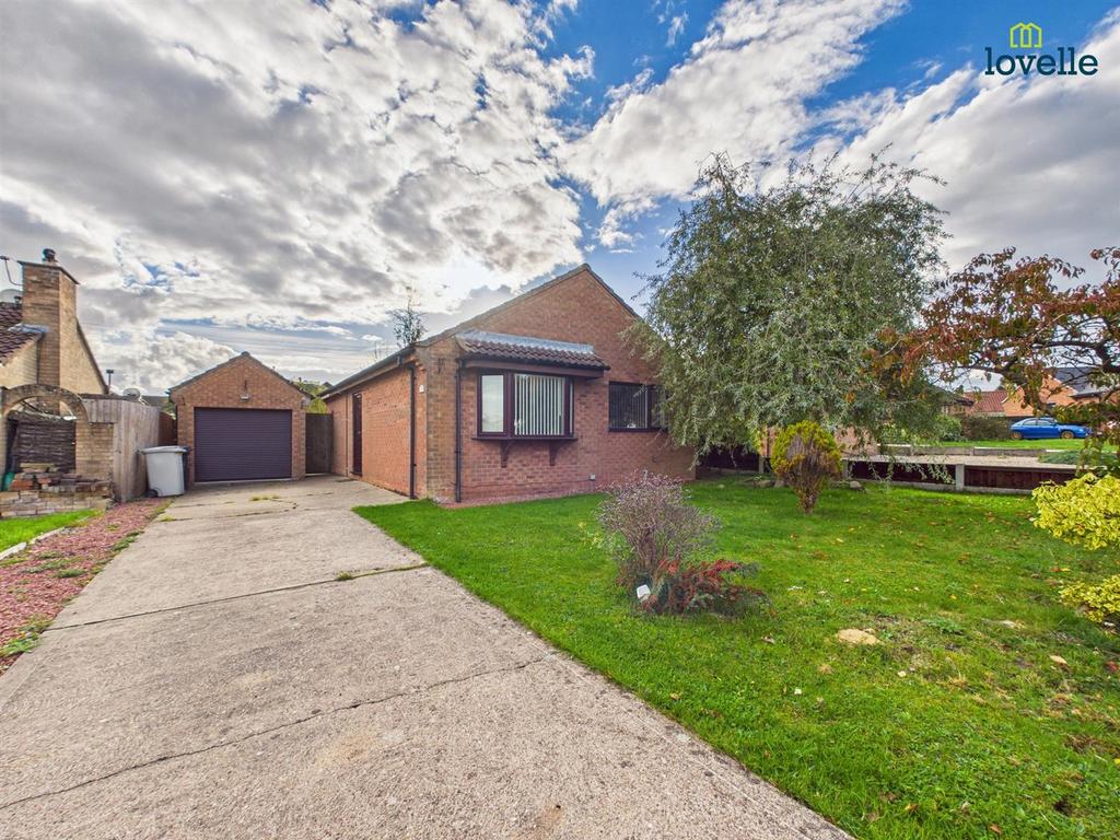 CAM01383 G0-PR0421-STILL018.jpg