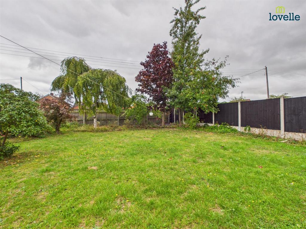 CAM01383 G0-PR0386-STILL019.jpg