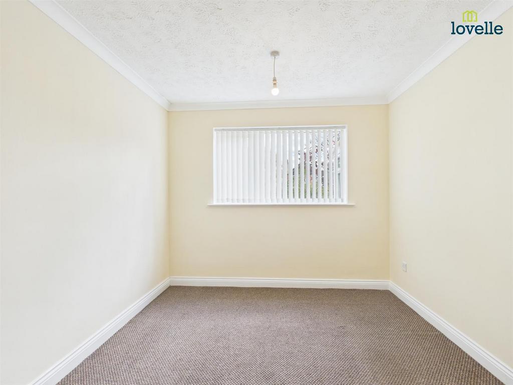 CAM01383 G0-PR0421-STILL004.jpg