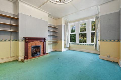 2 bedroom apartment for sale, Shaftesbury Avenue, Southend-on-Sea, Essex, SS1