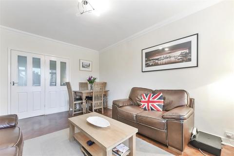 2 bedroom apartment for sale, Nightingale Lane, Clapham