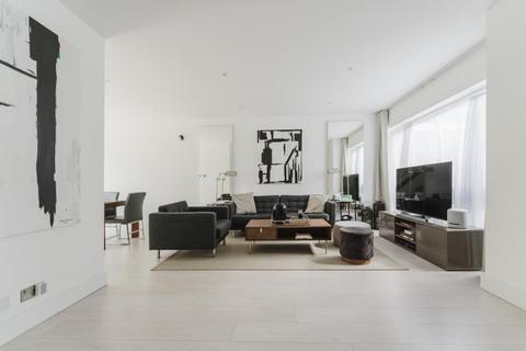 3 bedroom terraced house for sale, The Mead, W13