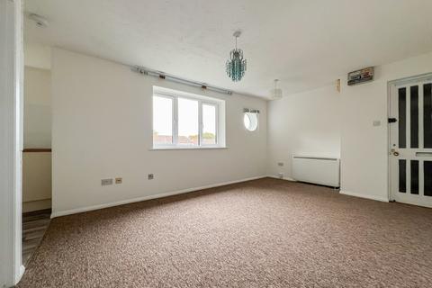 15 Lingfield Walk, Hereford, HR4 9TR