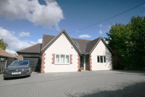 5 bedroom detached house for sale, London Road, Wheatley, OX33