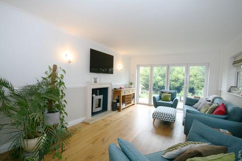5 bedroom detached house for sale, London Road, Wheatley, OX33