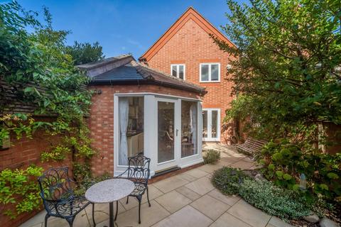 undefined, Mansell Street, Stratford-upon-Avon