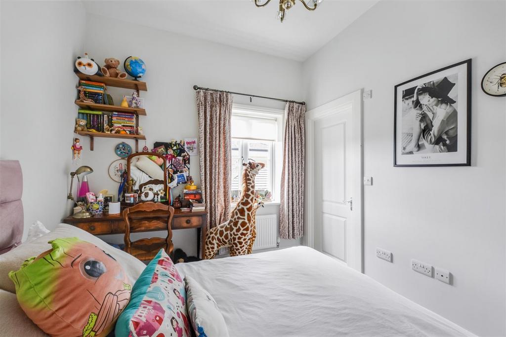 Bedroom 2 2.jpeg