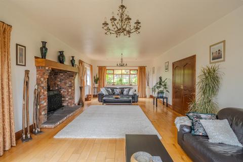 3 bedroom detached house for sale, Henllys Village, Cwmbran NP44
