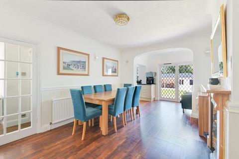 4 bedroom semi-detached house for sale, Calverley Road, Stoneleigh