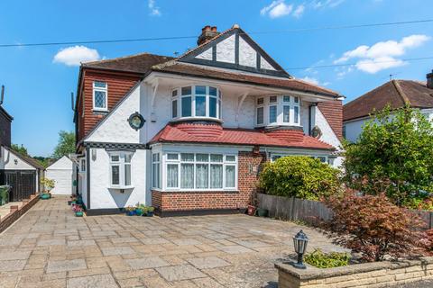 Calverley Road, Stoneleigh