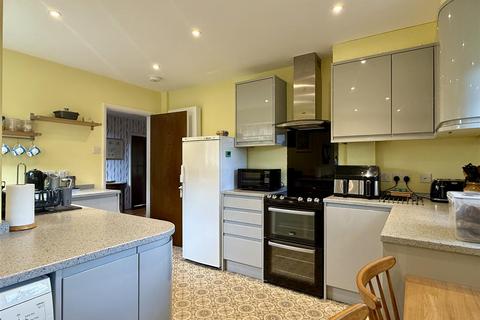 4 bedroom detached house for sale, Whitecross Road, Hereford