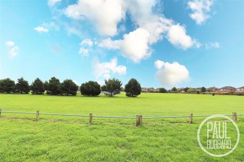 undefined, Montgomery Avenue, Gunton, NR32