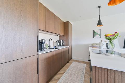 Clapham Park Road, Clapham, London, SW4