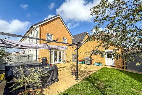 4 bedroom detached house for sale, Banks Gardens, Littlehampton, West Sussex