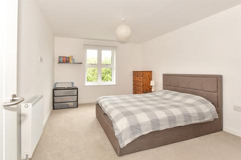 2 bedroom flat for sale, Bramley Vale, Cranleigh GU6