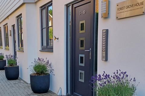 undefined, London Road GOLD SUB, Waterlooville PO8