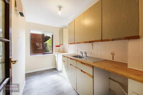 1 bedroom retirement property for sale, Betjeman Close, Pinner HA5