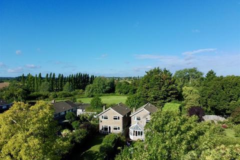 4 bedroom detached house for sale, Longacre, Chelmsford, CM1 3BJ