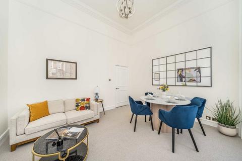 2 bedroom flat to rent, Lexham Gardens, London W8