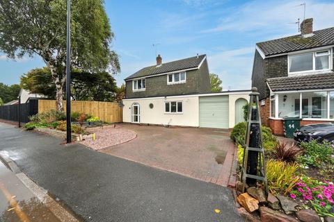 St. Marys Close, Wolverhampton WV7