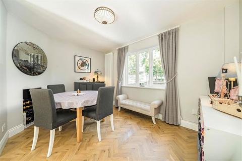 undefined, Revelon Road, London SE4