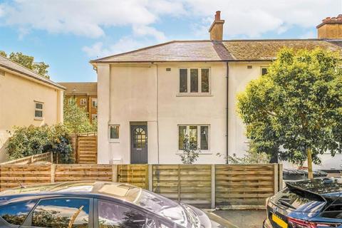 Revelon Road, London SE4