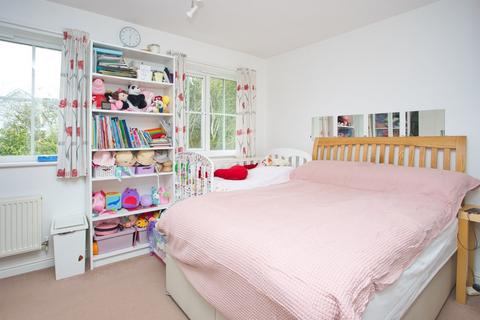 2 bedroom terraced house for sale, Winter Drive, Hawkinge, Folkestone, Kent, CT18