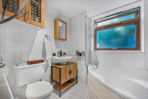11 Thorburn Square, London, SE1 5QH