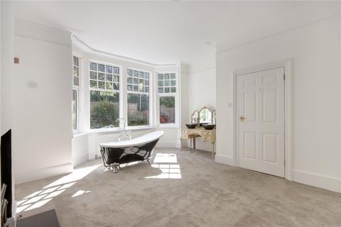 undefined, Linden Gardens, Tunbridge Wells, United Kingdom, TN2