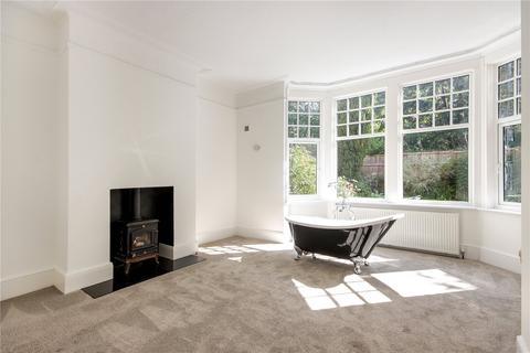 undefined, Linden Gardens, Tunbridge Wells, United Kingdom, TN2