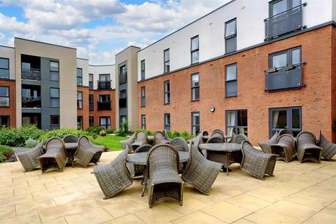 1 bedroom apartment for sale, Elizabeth Place, Trimbush Way, Market Harborough