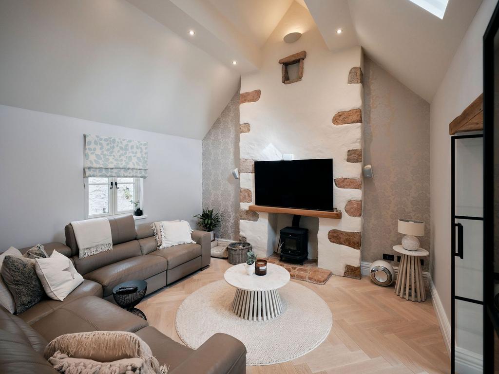 Family room/snug