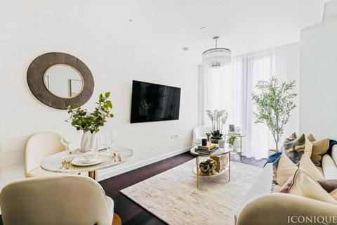 1 bedroom apartment for sale, DAMAC Tower Bondway, London, SW8 1