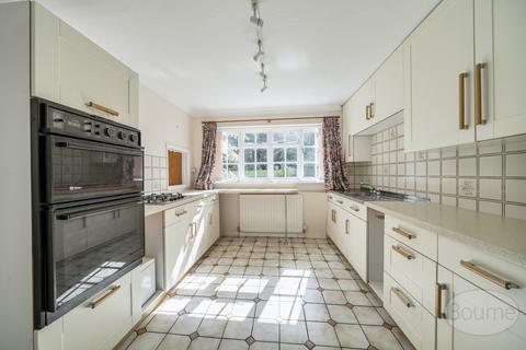 4 bedroom detached house for sale, Station Road, Bentley, Farnham, Hampshire, GU10