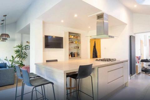3 bedroom detached house for sale, Stratford Road, Hall Green, Birmingham