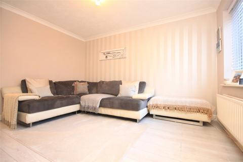 3 bedroom terraced house for sale, Carlyle Gardens, Wickford, Essex, SS12