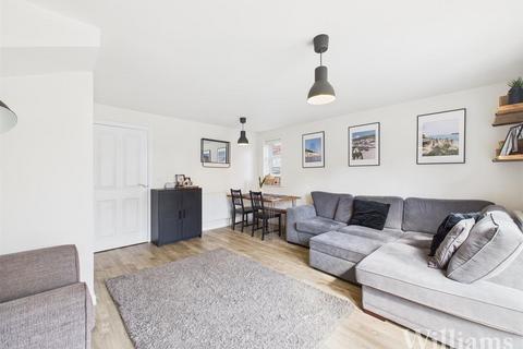 3 bedroom semi-detached house for sale, Sorrel Way, Aylesbury HP22