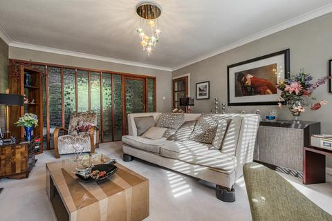 10 Burn View, Cumbernauld, Glasgow, G67 2HN