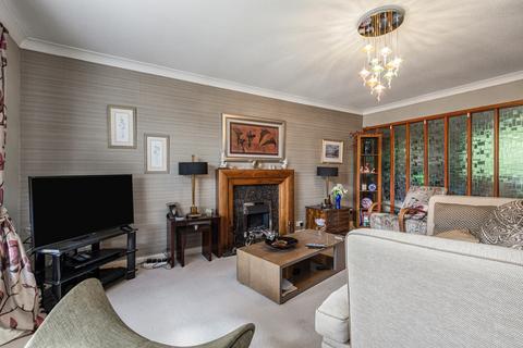 10 Burn View, Cumbernauld, Glasgow, G67 2HN