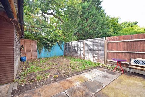 4 Addison Road, Frimley, Camberley, GU16 9BJ