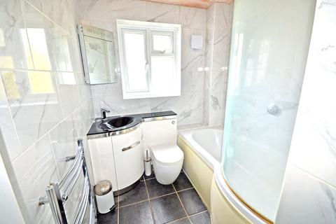 4 Addison Road, Frimley, Camberley, GU16 9BJ