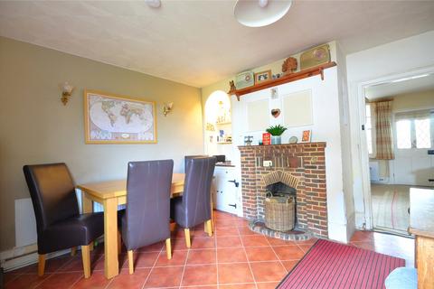 Winchwell Cottage Bones Lane, Newchapel, Lingfield, RH7 6HR