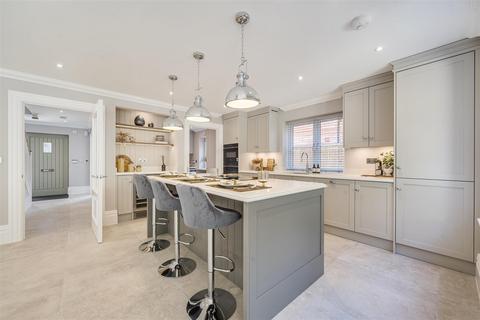 undefined, Critchmere Hill, Haslemere