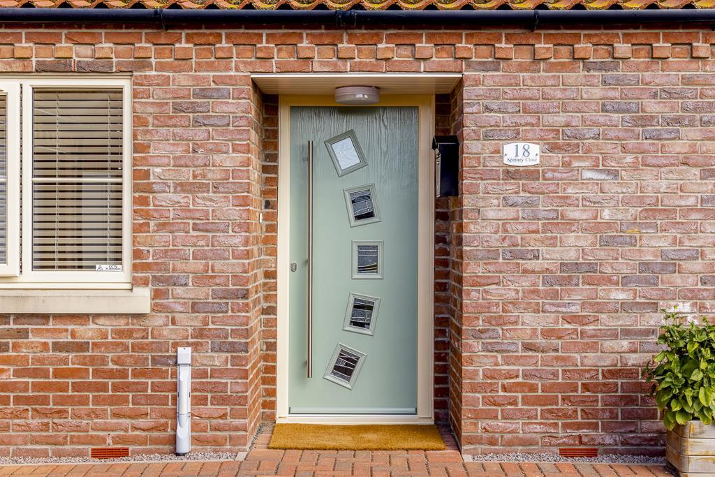 18 Spinney Close (Holbeach)-11.jpg