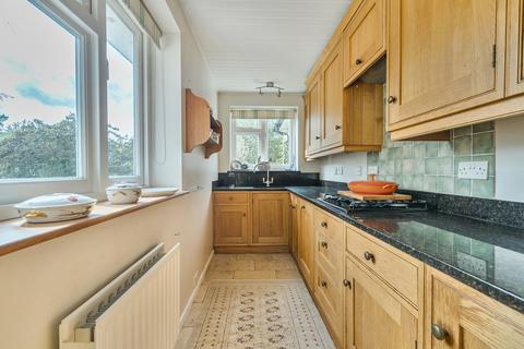 undefined, Malthouse Lane, Godalming GU8